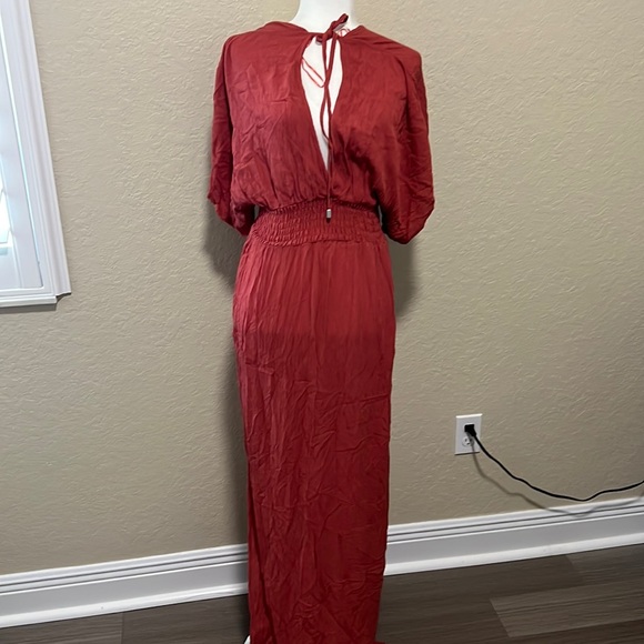 Love Stitch Dresses & Skirts - Lovestitch maxi dress